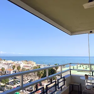 https://en-carihuela-con-vistas-y-plaza-de-garaje.1costadelsol.com